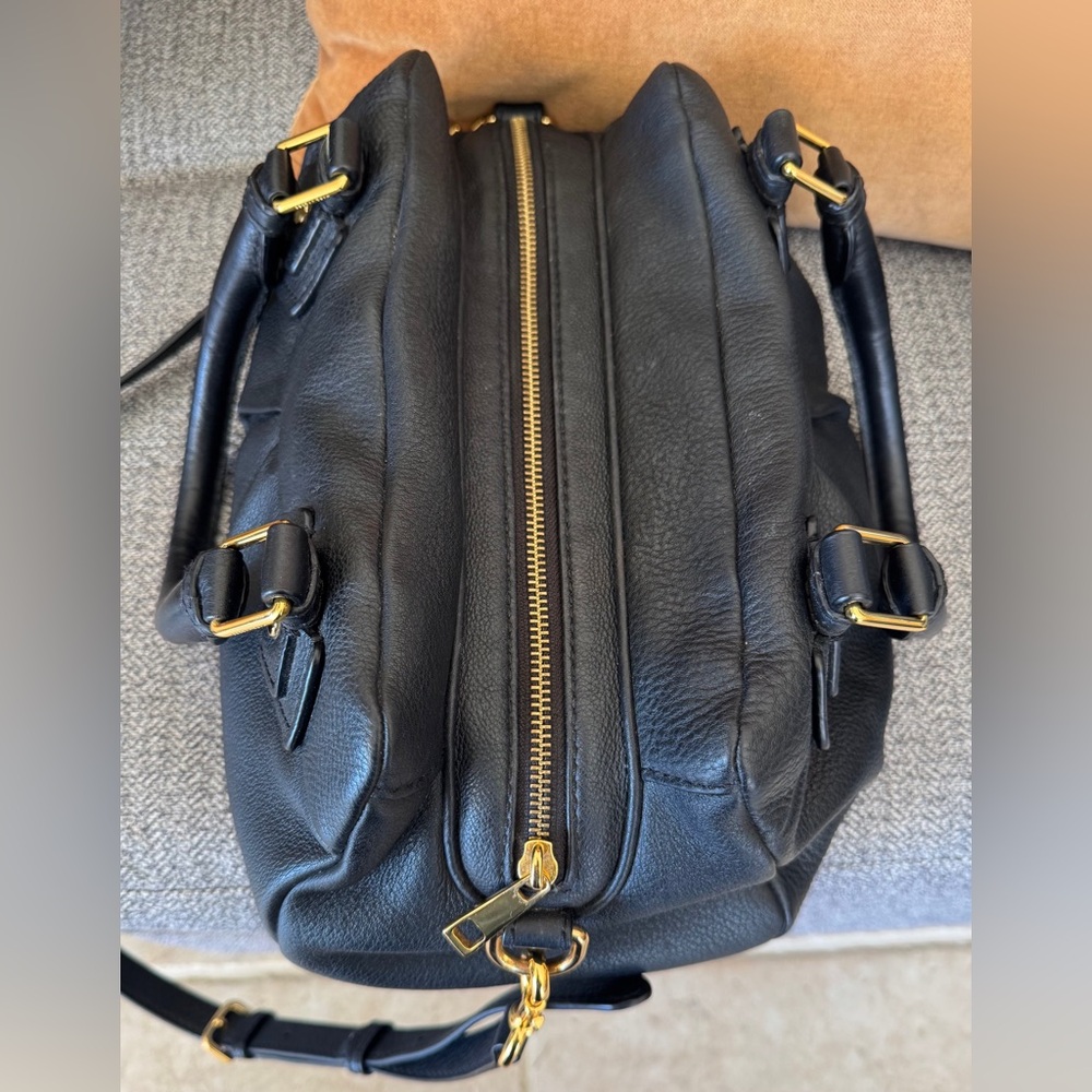 Marc Jacobs-Gorgeous Black Pebbled Leather Satchel with Gold Hardware - Picture 14 of 14